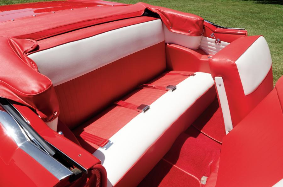  Pontiac Star Chief Convertible Coupe 1956 года  (фото 4 из 26)